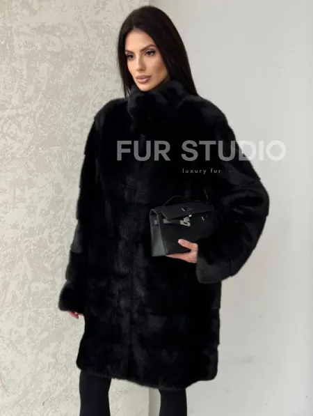 Норковая шуба в черном цвете воротник стойка - фото 4