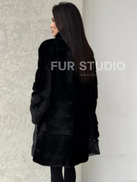 Норковая шуба в черном цвете воротник стойка - фото 2