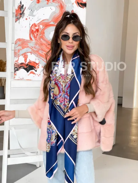 Норковая кофта на молнии в цвете сакура - фото 4