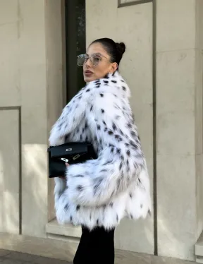 Шуба из меха лисы под рысь - цвет белый, PREMIUM COLLECTION - фото 7