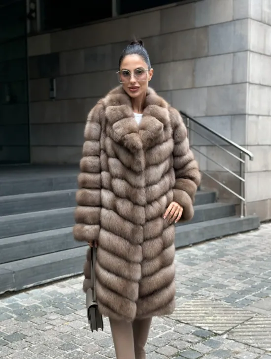 Пальто из меха куницы цвет Tortora - фото 3