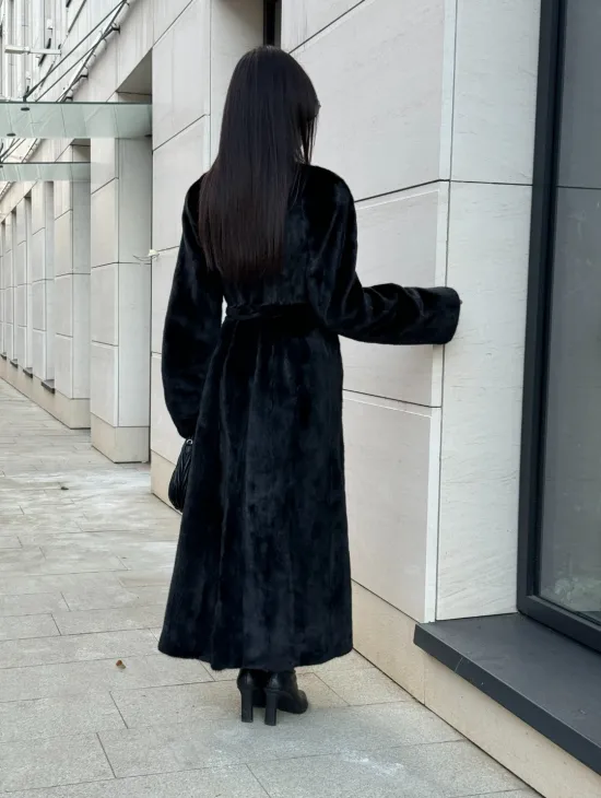 Шуба халат из аукционного меха норки, V-образный воротник с поясом - фото 7