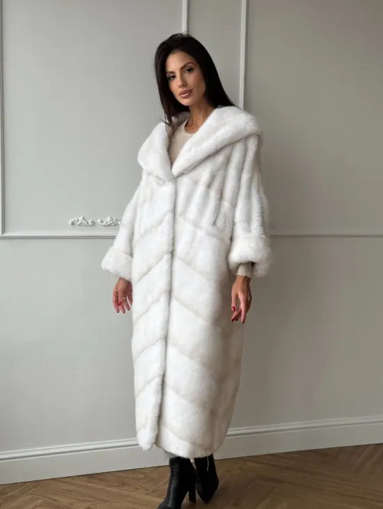 Натуральная шуба кимоно из меха норки Palomino с капюшоном кобра - фото 9