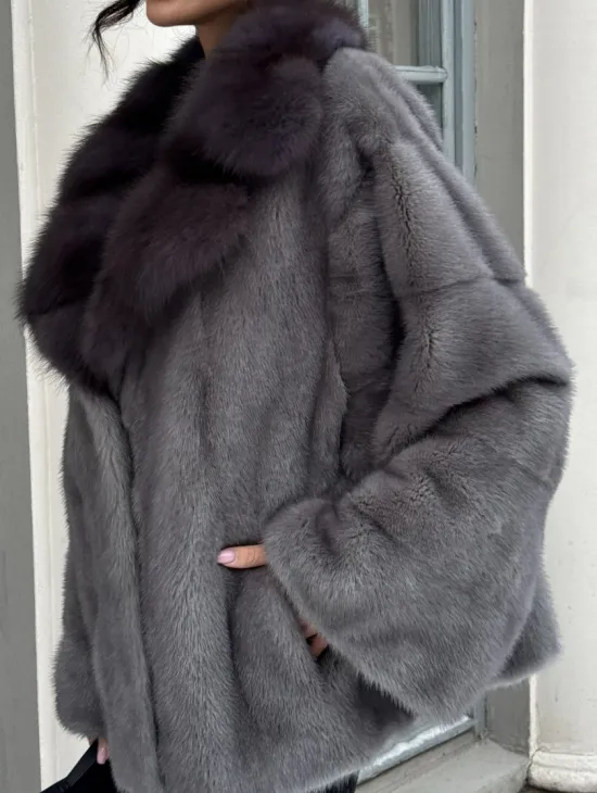 Автоледи шуба норковая с воротником из меха куницы - серый графит - фото 2