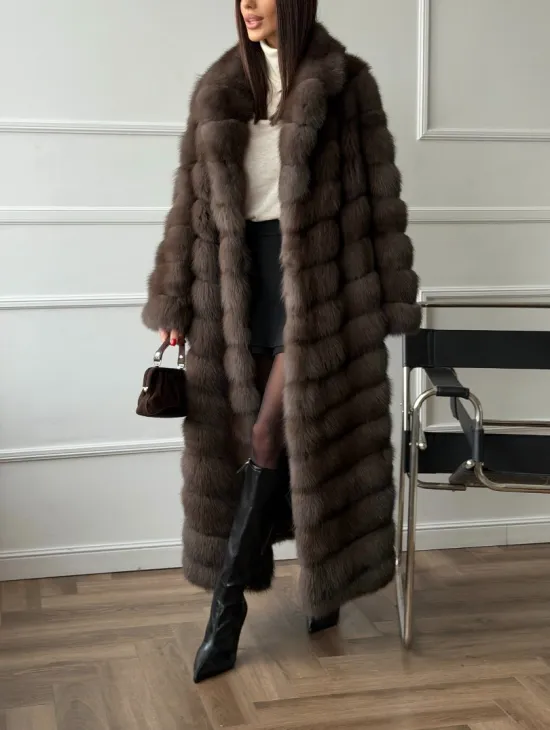 Длинная шуба из меха куницы Exclusive fur - фото 3