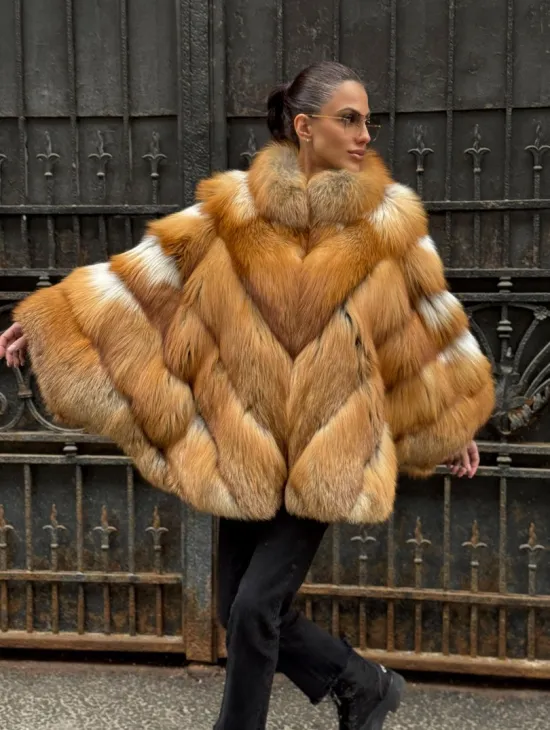 Шуба - пончо из меха рыжей (огненной) лисы - фото 11