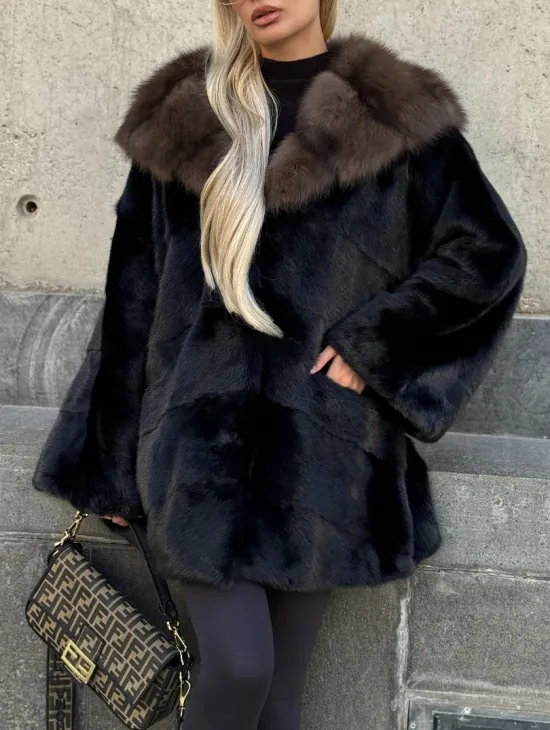 Черный норковый полушубок с капюшоном куница - фото 1