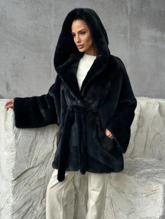 Шуба норковая летучая мышь с капюшоном - фото 8