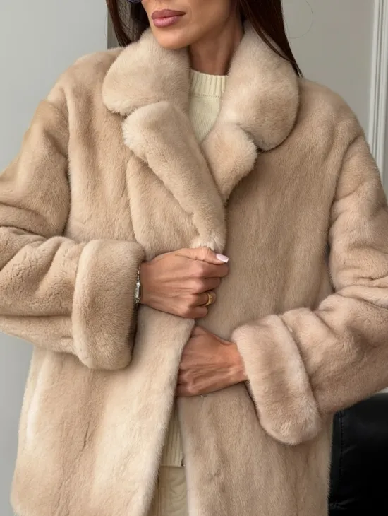 Норковый полушубок в натуральном цвете пастель - фото 1