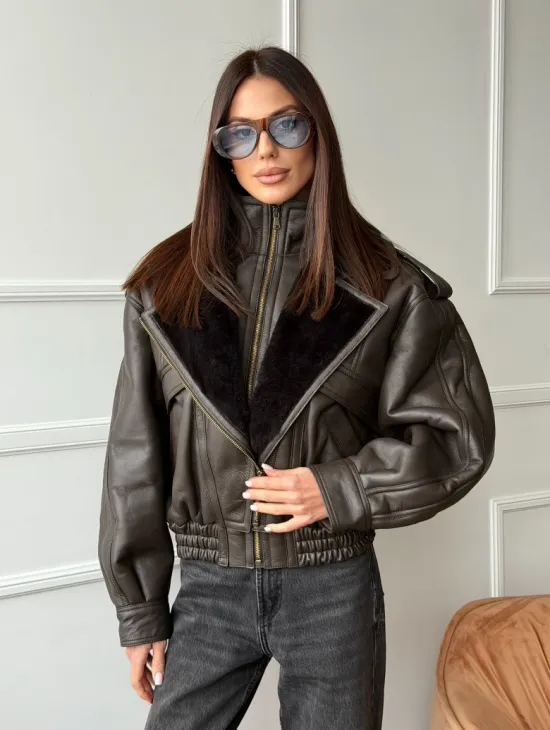 Стильная куртка - дубленка из овчины - фото 10