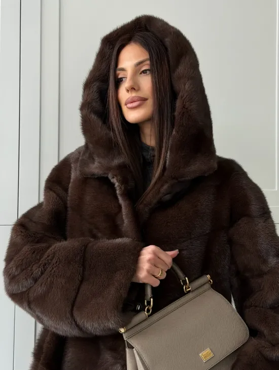 Норковая шуба в стиле «рубашка» с капюшоном - фото 9