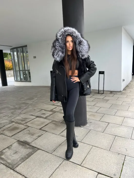 Дубленка - косуха с капюшоном из меха чернобурой лисы - фото 10
