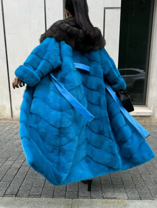 Шуба норковая с капюшоном из меха куницы - цвет тиффани - фото 8