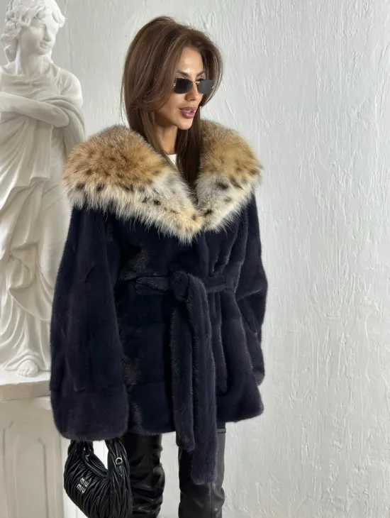 Летучая мышь норка с капюшоном из меха рыси - цвет инфинити - фото 2