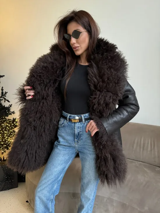 Шуба - дубленка из натуральной овчины (двусторонняя) - фото 0